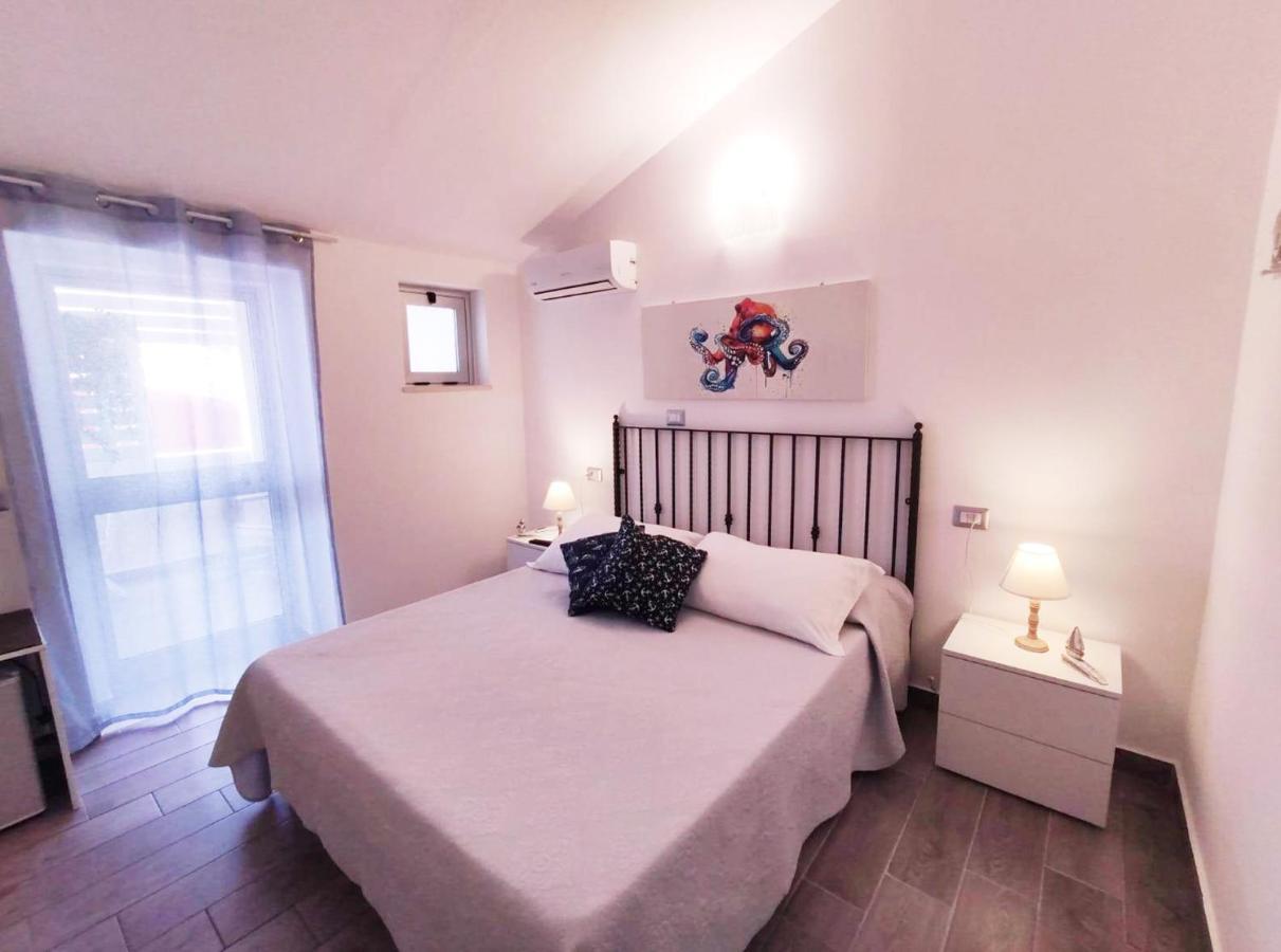 B&B Capo Rizzuto Fronte Mare Extérieur photo